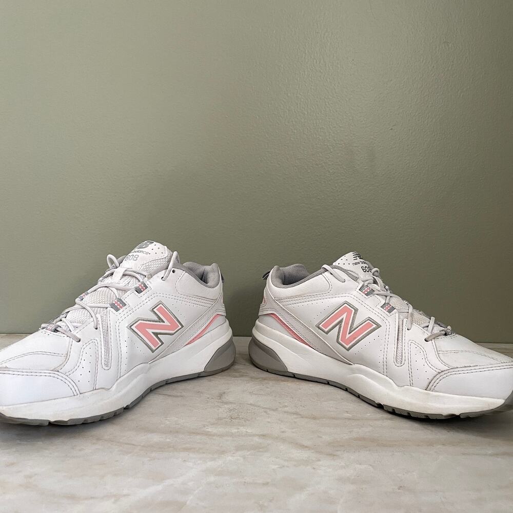 New Balance 608v5 Cross Trainer | Women's Size 8 | White/Pink - Picture 3 of 10